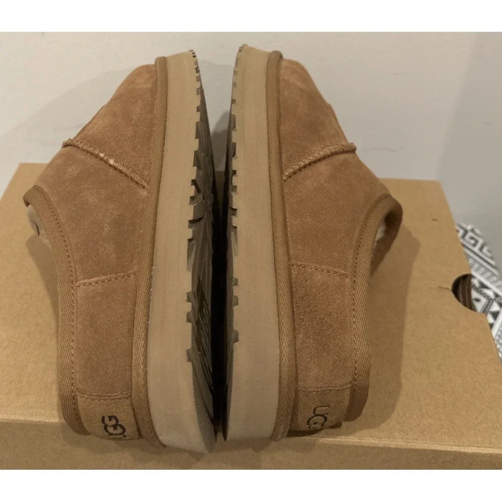 UGG Youth Size 6/ EU 38 Bea Mary Jane Chunky Platform Mules Chestnut Authentic
